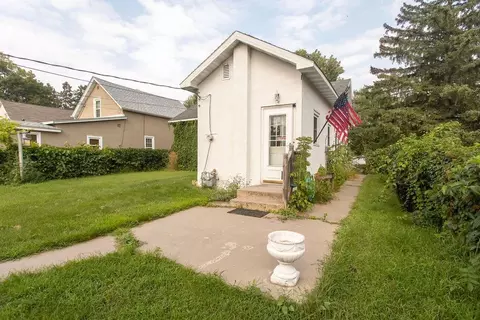 Exterior - 205 2nd Ave NE, Brainerd, MN 56401 photo 5 of 8