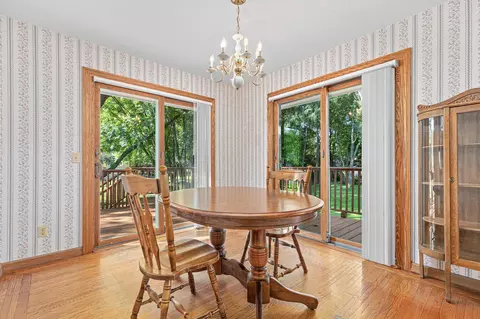 Dining - 1511 Meadow Ln, Maple Plain, MN 55359 photo 1 of 2
