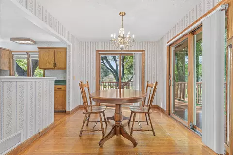 Dining - 1511 Meadow Ln, Maple Plain, MN 55359 photo 2 of 2
