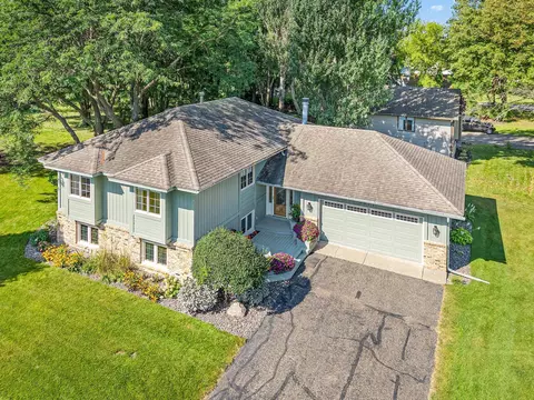 View/Area - 1511 Meadow Ln, Maple Plain, MN 55359 photo 1 of 6