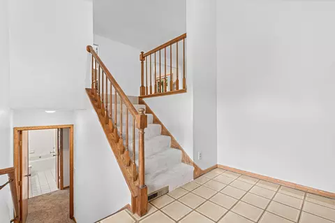 Entry Way - 1511 Meadow Ln, Maple Plain, MN 55359 photo 1 of 1