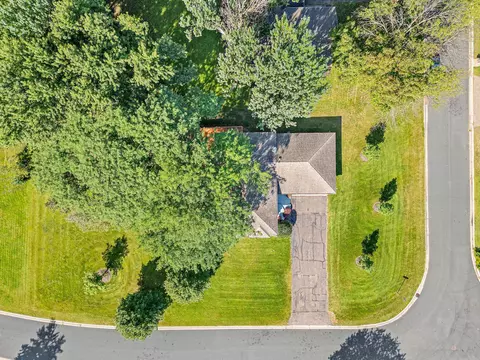View/Area - 1511 Meadow Ln, Maple Plain, MN 55359 photo 4 of 6