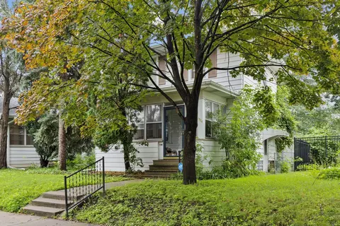 1724 James Ave, Saint Paul, MN 55105