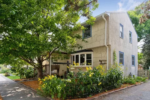 1071 Colne St, Saint Paul, MN 55103