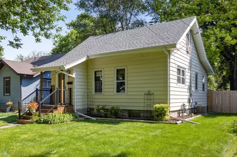 1218 13 12 St S, Fargo, ND 58103