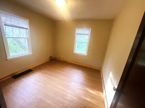 Bedroom - 1816 Oak St, Brainerd, MN 56401 photo 1 of 2
