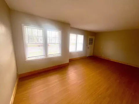 Living - 1816 Oak St, Brainerd, MN 56401 photo 2 of 2