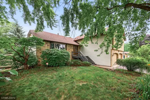 6518 W River Rd, Brooklyn Center, MN 55430 photo 2
