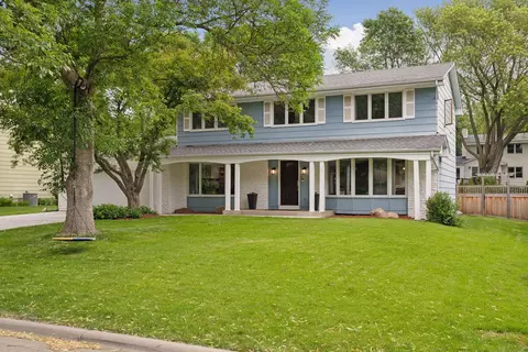 6505 Creek Dr, Edina, MN 55439