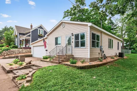 715 Churchill St W, Stillwater, MN 55082