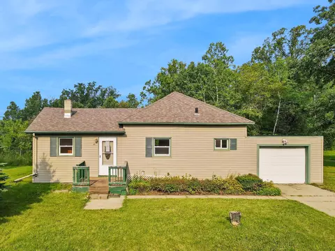 41 Short St, Clearbrook, MN 56634