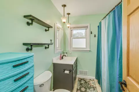 1646 Burke Ave E, Maplewood, MN 55109 photo 17