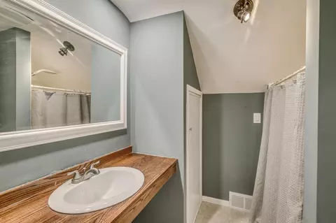 1646 Burke Ave E, Maplewood, MN 55109 photo 22
