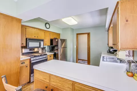 1646 Burke Ave E, Maplewood, MN 55109 photo 9