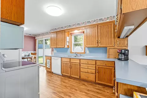 1050 Carlton Ave, Faribault, MN 55021 photo 11