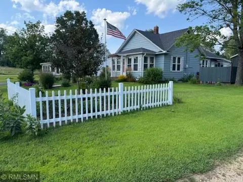 408 7th St #A, Pepin, WI 54759