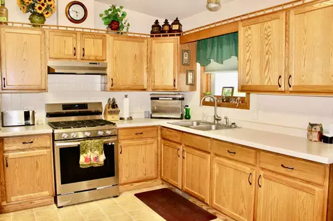 26013 Albers Ave, Faribault, MN 55021 photo 5