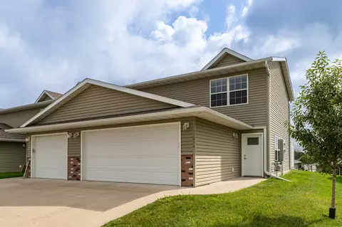 1824 Daniel Ln NE, Stewartville, MN 55976