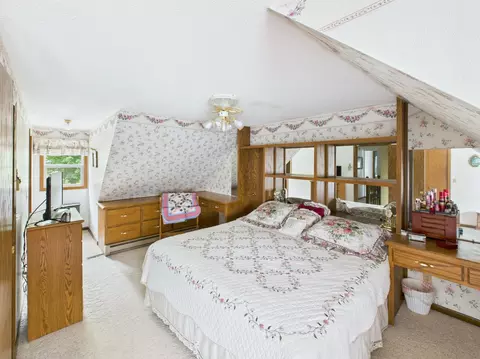 Bedroom - 16714 Queens Rd, Avon, MN 56310 photo 1 of 6