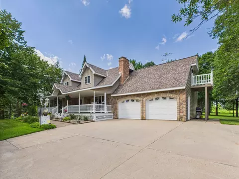Exterior - 16714 Queens Rd, Avon, MN 56310 photo 2 of 16