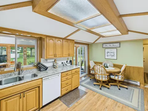 Kitchen - 16714 Queens Rd, Avon, MN 56310 photo 3 of 5
