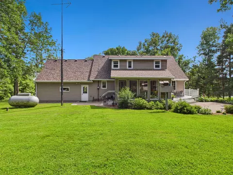 Exterior - 16714 Queens Rd, Avon, MN 56310 photo 14 of 16