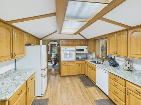 Kitchen - 16714 Queens Rd, Avon, MN 56310 photo 2 of 5