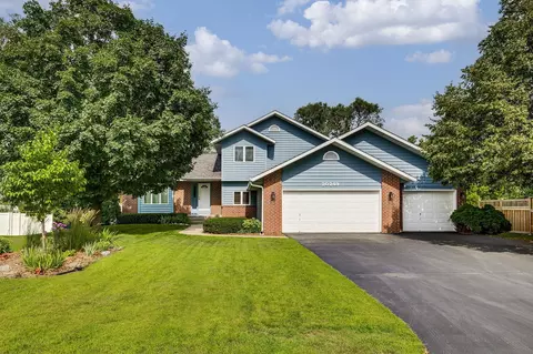 20249 Kensington Way, Lakeville, MN 55044