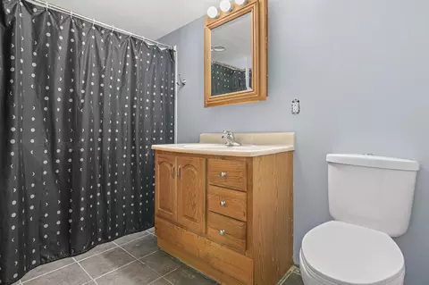 Bath - 512 7th Ave S, Buffalo, MN 55313 photo 2 of 2