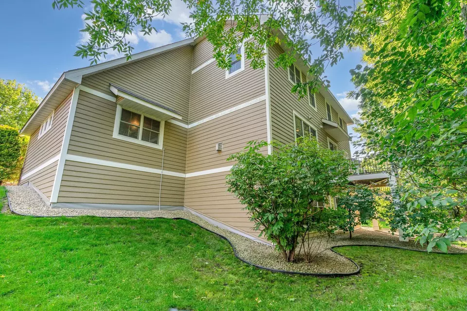 Other - 10601 Watersedge Ln, Woodbury, MN 55129 photo 5 of 6