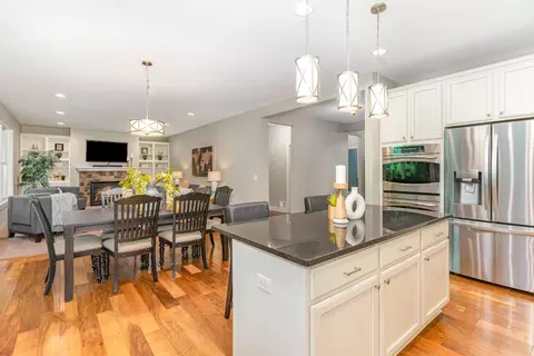 Kitchen - 10601 Watersedge Ln, Woodbury, MN 55129 photo 1 of 4