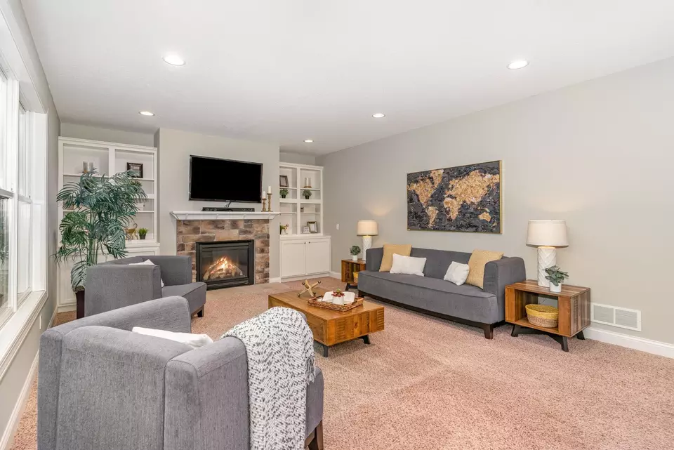 Other - 10601 Watersedge Ln, Woodbury, MN 55129 photo 2 of 6