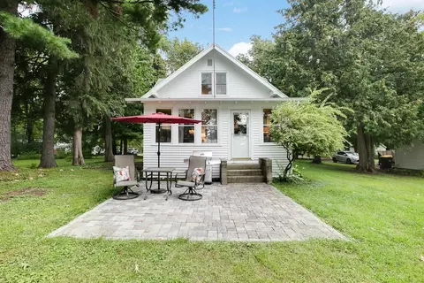 29386 Leilani Ln, Chisago City, MN 55013