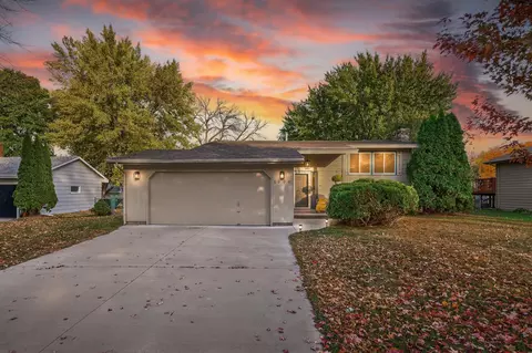 8000 Perry Ave N, Brooklyn Park, MN 55443