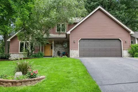 6632 Blue Heron Dr, Lino Lakes, MN 55014