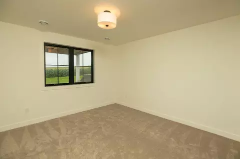 Bedroom - 285 7th Ave SE, Plainview, MN 55964 photo 5 of 8