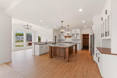 4796 Bennett St SE, Prior Lake, MN 55372