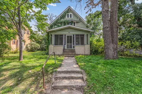 806 6th Ave S, Saint Cloud, MN 56301