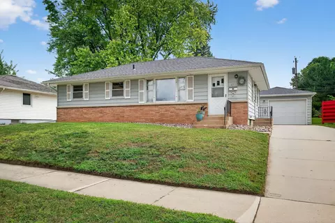 2530 12th Ave NW, Rochester, MN 55901