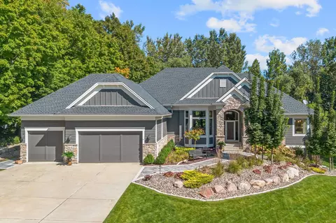 14907 Wildwood Ct, Prior Lake, MN 55372