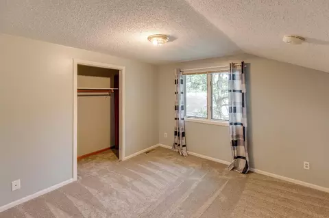 Bedroom - 1214 14th Ave NE, Brainerd, MN 56401 photo 7 of 10