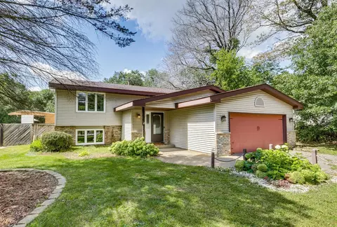17016 Chisholm St NE, Ham Lake, MN 55304