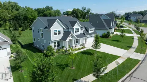 24620 Bentgrass Way, Shorewood, MN 55331