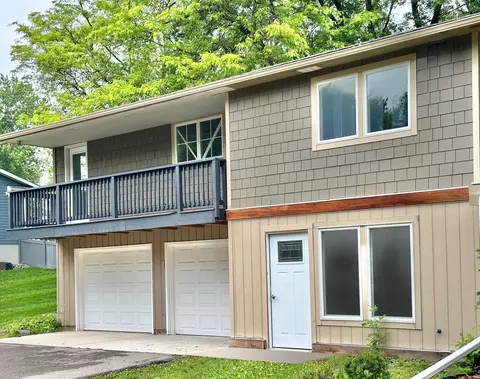7611 Iroquois St, Chanhassen, MN 55317