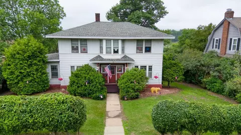 701 Grant Ave, Eveleth, MN 55734