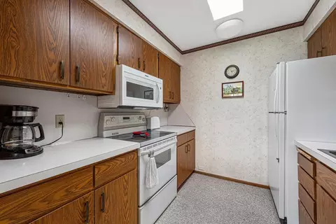 Kitchen - 1801 Western Ave NW #3, Faribault, MN 55021 photo 2 of 3