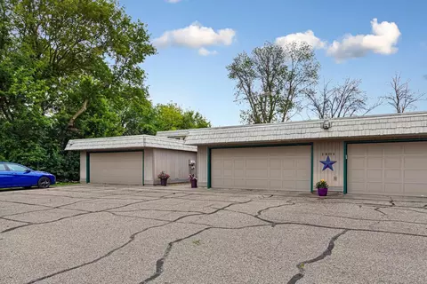 Exterior - 1801 Western Ave NW #3, Faribault, MN 55021 photo 1 of 7