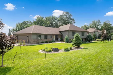 1203 Baihly View Ln SW, Rochester, MN 55902