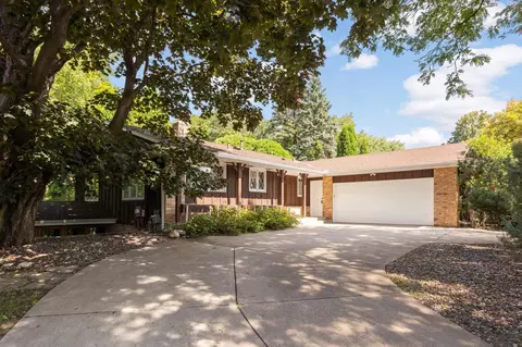 6824 Gleason Rd, Edina, MN 55439