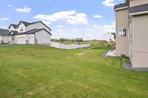 Exterior - 1401 142nd Ct E, Rosemount, MN 55068 photo 3 of 4